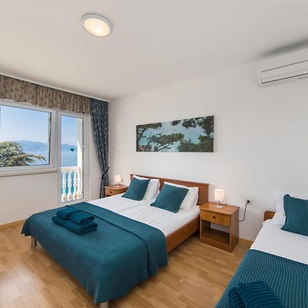 Villa Gomila Brist Phòng bức ảnh