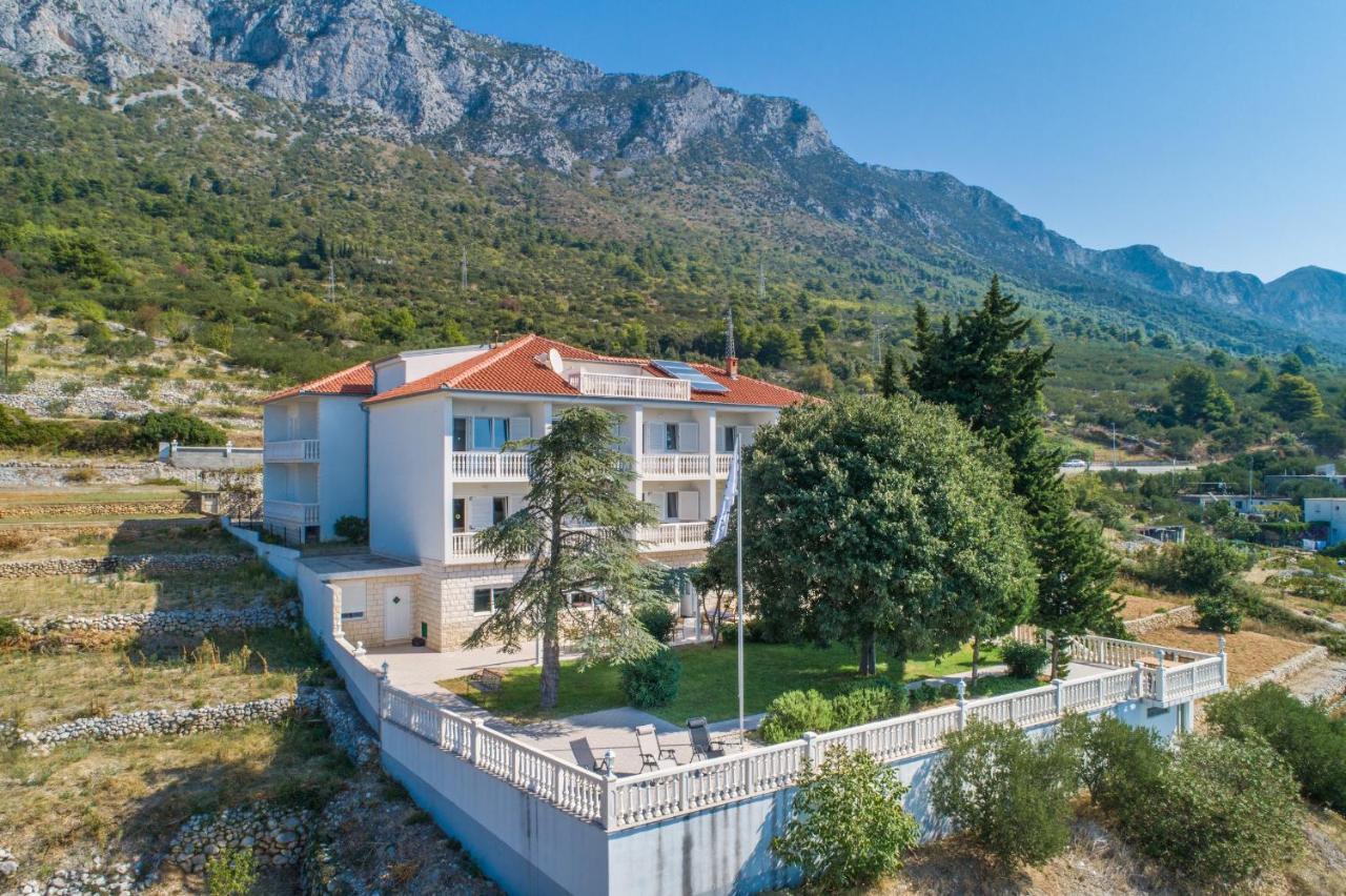 Villa Gomila Brist Ngoại thất bức ảnh