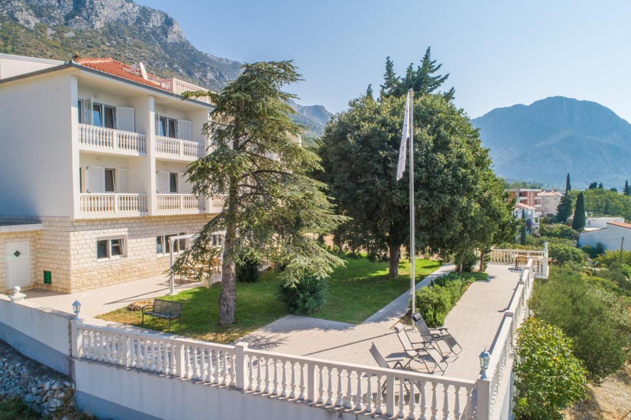 Villa Gomila Brist Ngoại thất bức ảnh