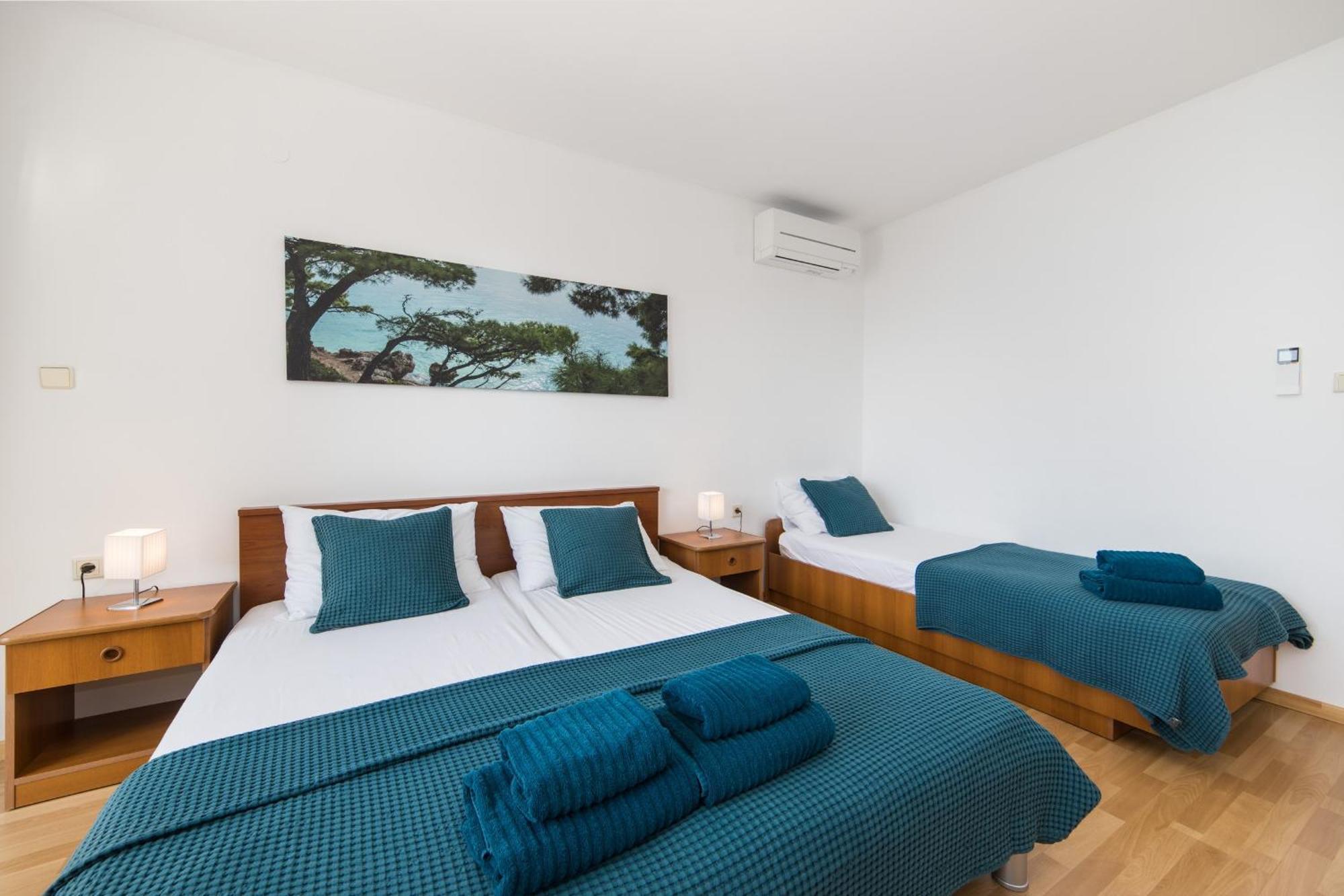 Villa Gomila Brist Phòng bức ảnh