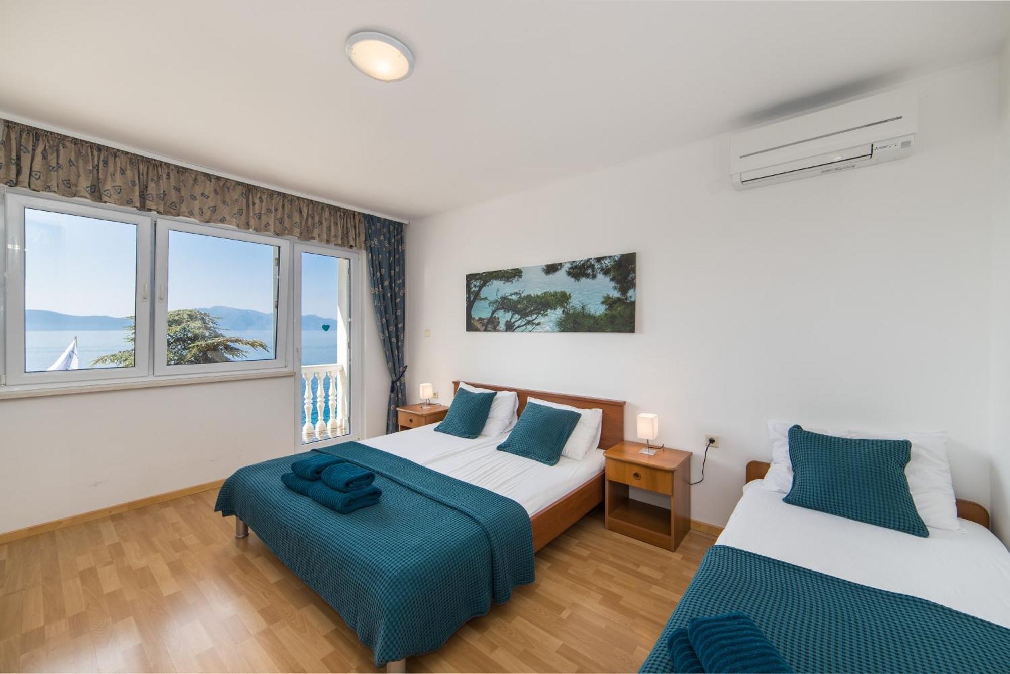 Villa Gomila Brist Phòng bức ảnh