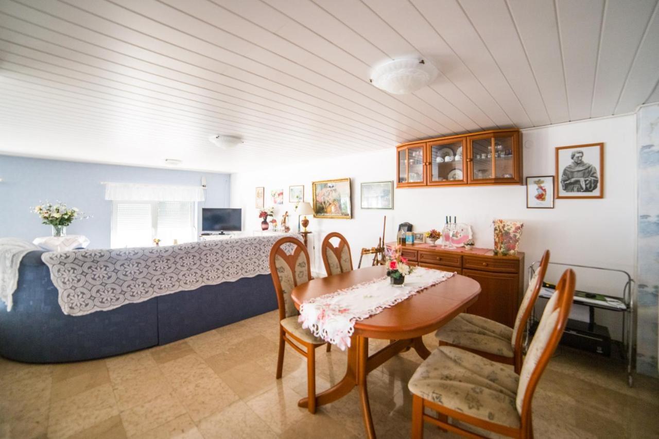 Villa Gomila Brist Ngoại thất bức ảnh
