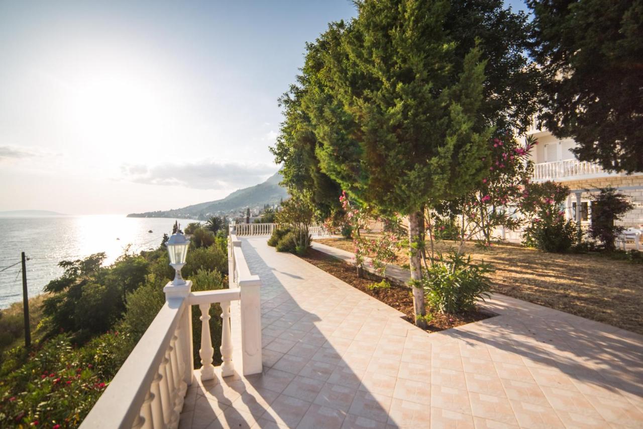 Villa Gomila Brist Ngoại thất bức ảnh