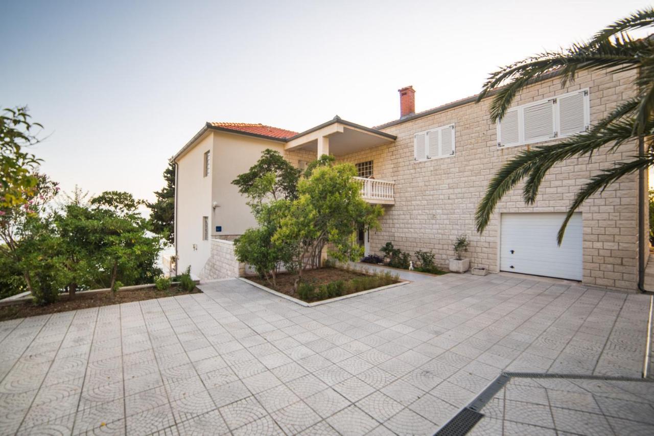 Villa Gomila Brist Ngoại thất bức ảnh