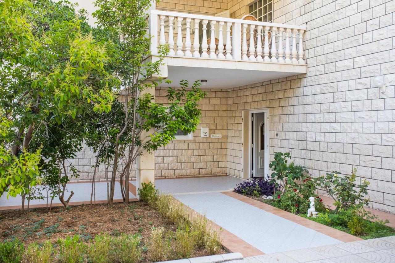 Villa Gomila Brist Ngoại thất bức ảnh