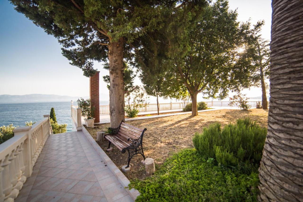 Villa Gomila Brist Ngoại thất bức ảnh